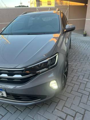 VOLKSWAGEN NIVUS 1.0 200 TSI TOTAL FLEX HIGHLINE AUTOMÁTICO